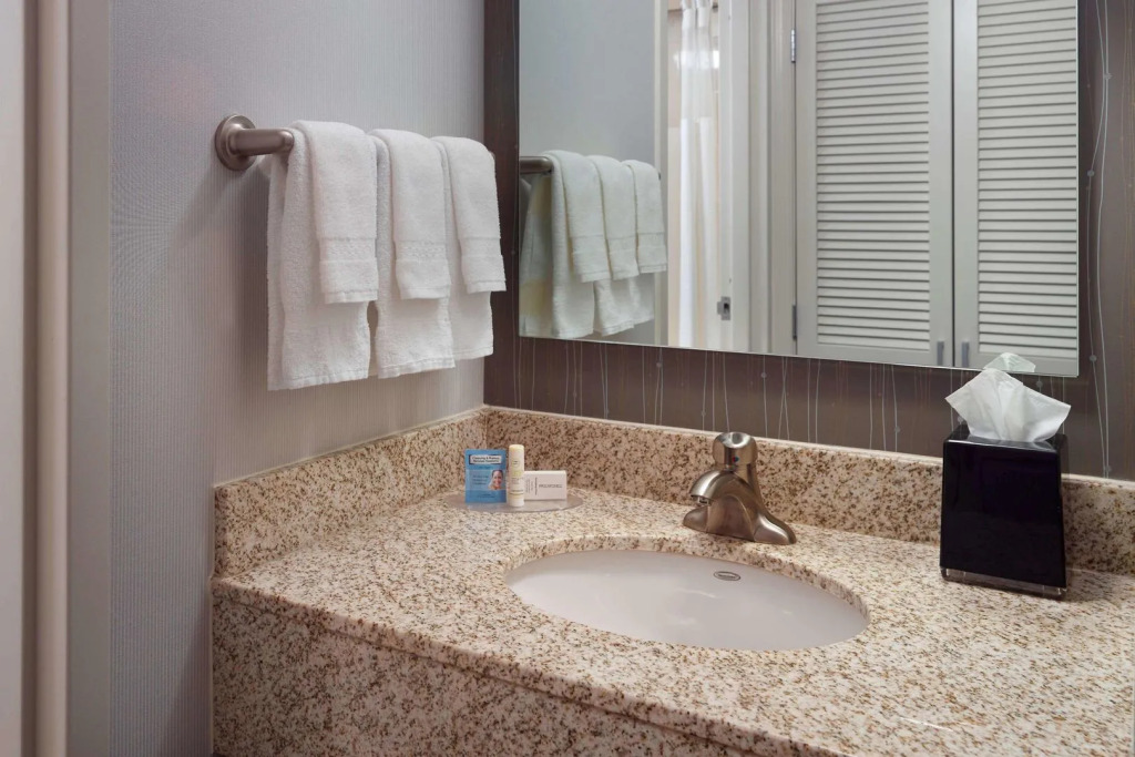 Sonesta Select Atlanta Airport North