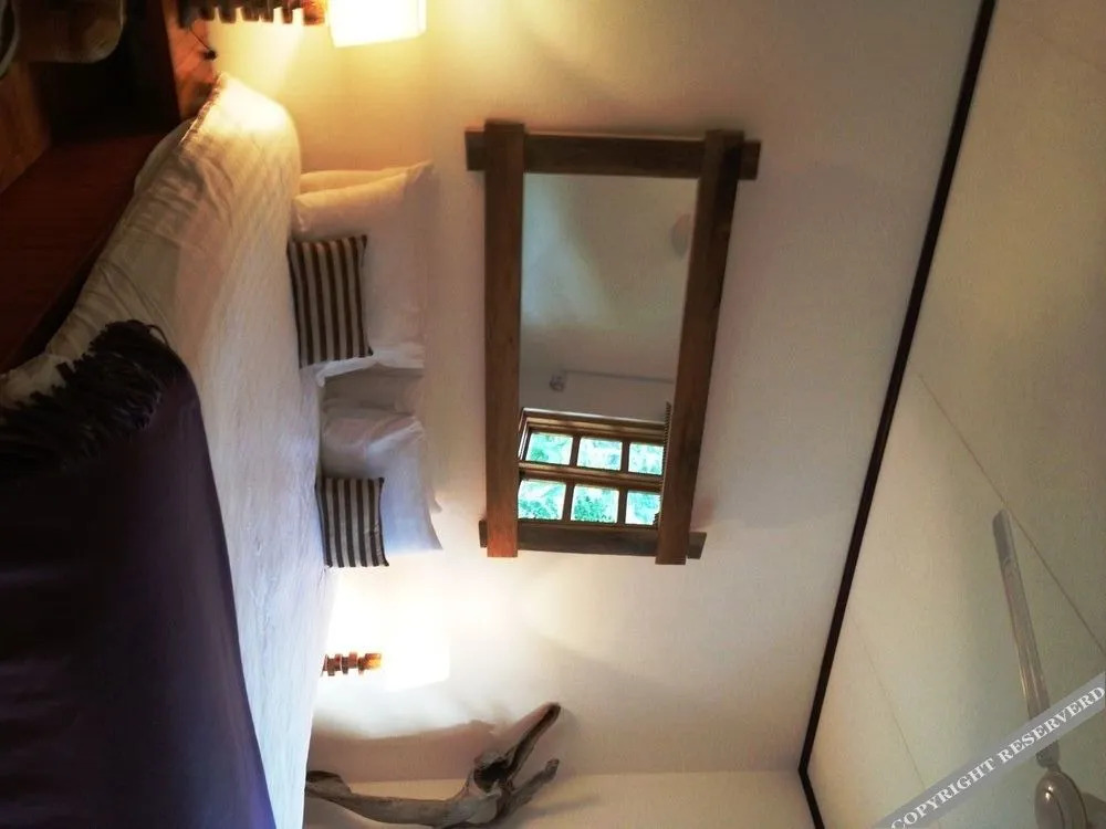 Copolia Lodge