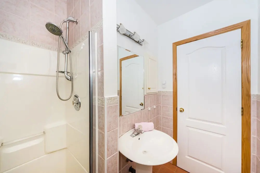 Beachfront Apartment Mareo 5