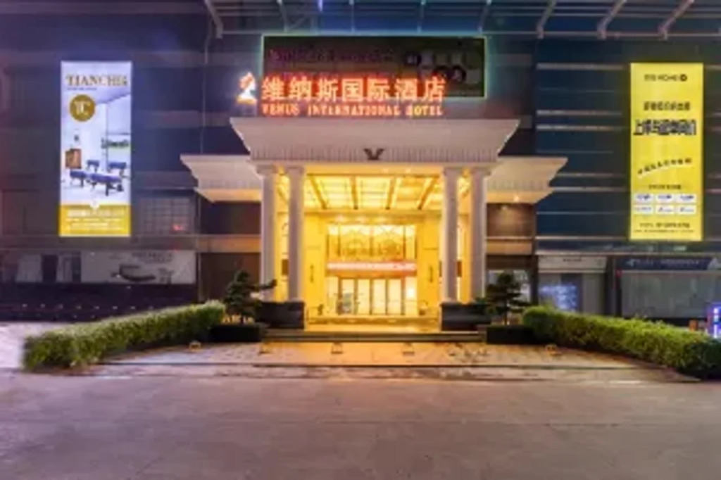 Venus International Hotel