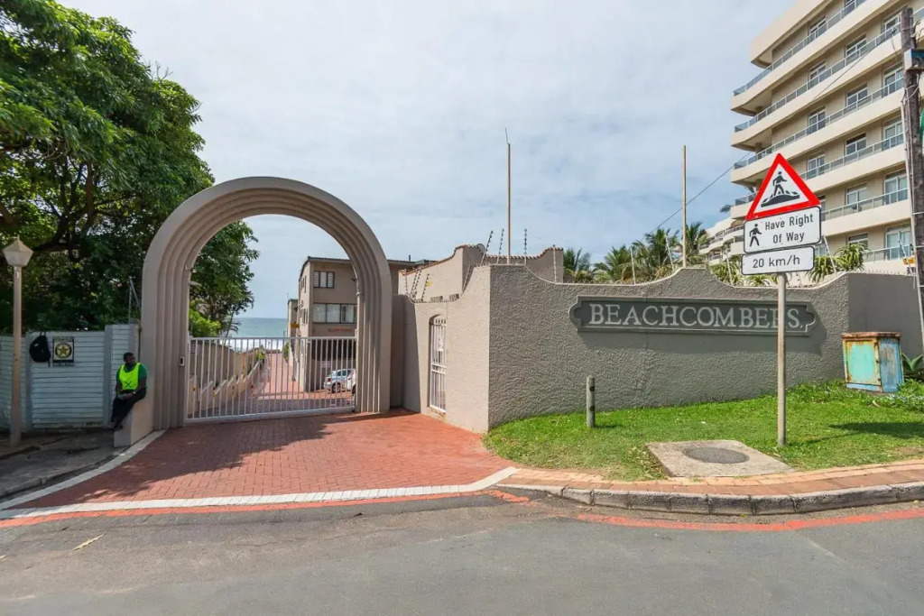 Beachcombers 13
