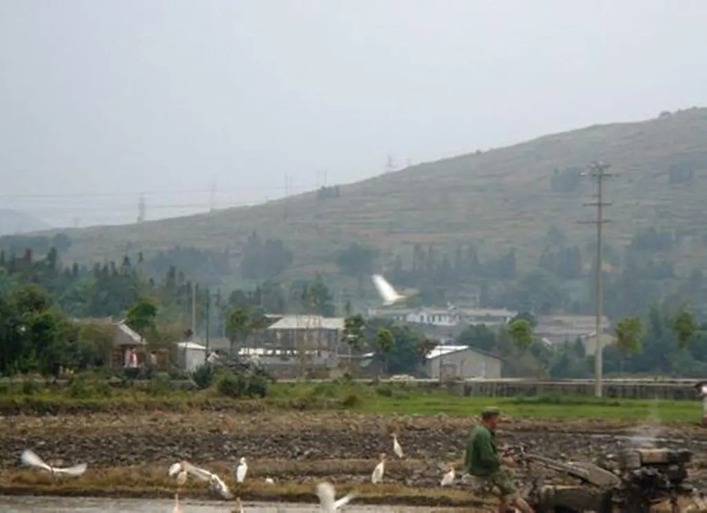 Heshun Renjia Inn