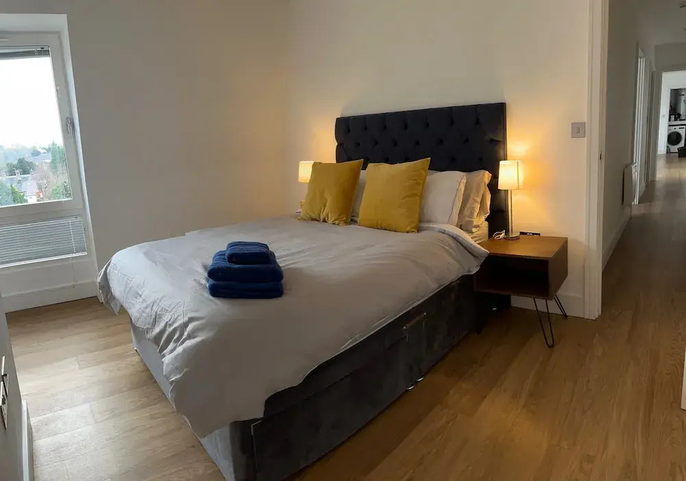 2br-modern-fullkitchen-25mincentrallondon-parking