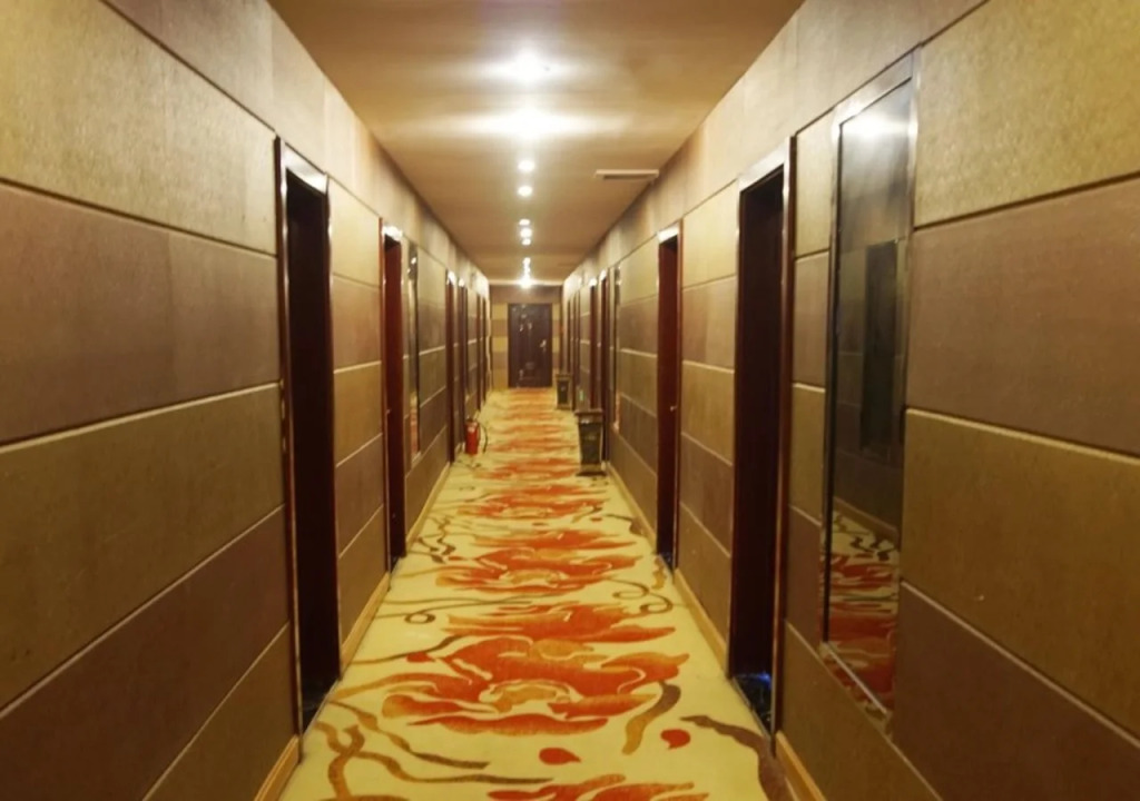 GreenTree Inn Anhui Bozhou Mengcheng County Zhouyuan W) Road County Government Hotel