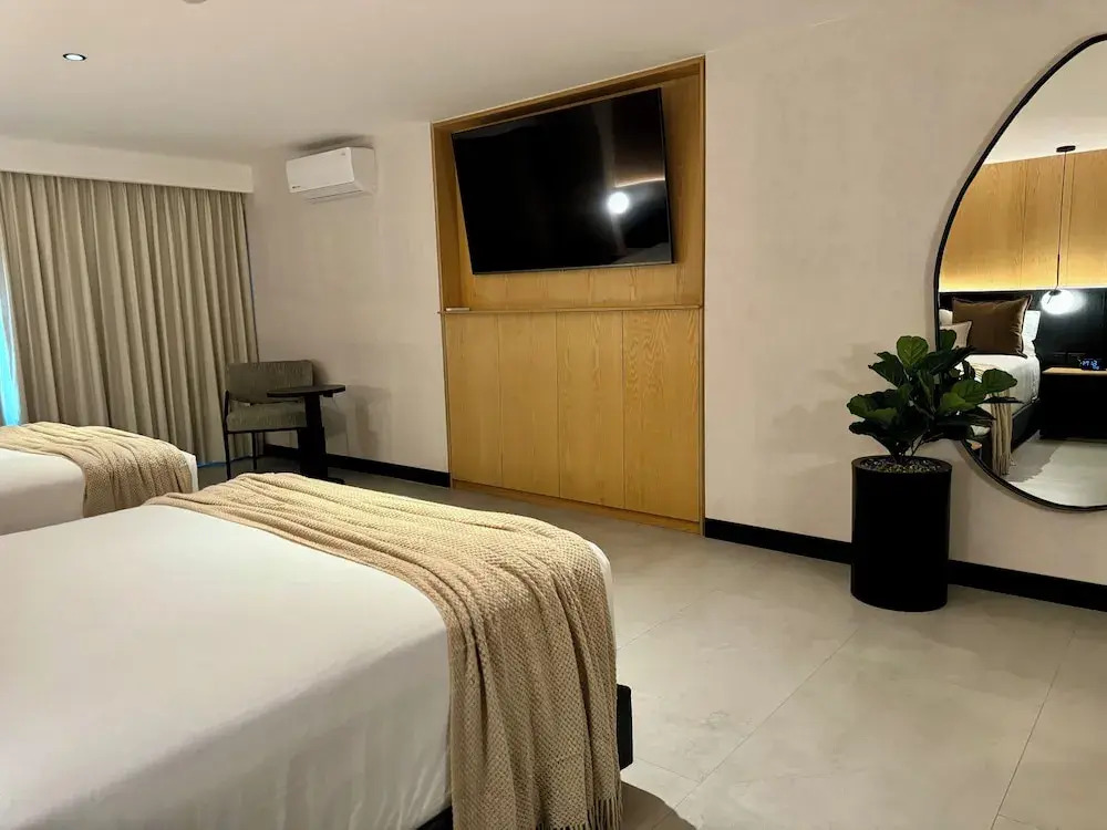 Hotel Aló Degollado
