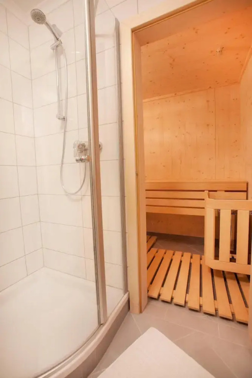 Chalet in Pinzgau Near Ski Slopes