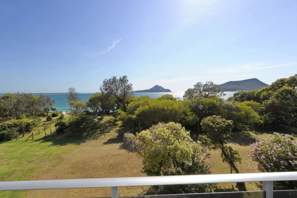 The Helm 4 - Nelson Bay