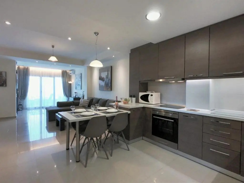 Sunshine Home 1 with Sea View