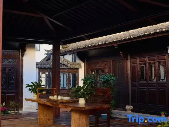 Qiufengge Homestay