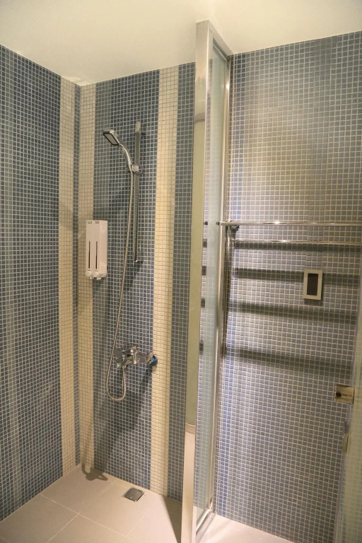 Mono Hostel