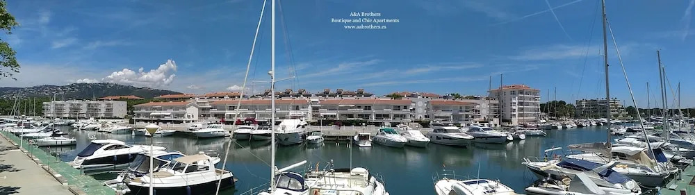 A&A Brothers -Boutique Suites Apartments