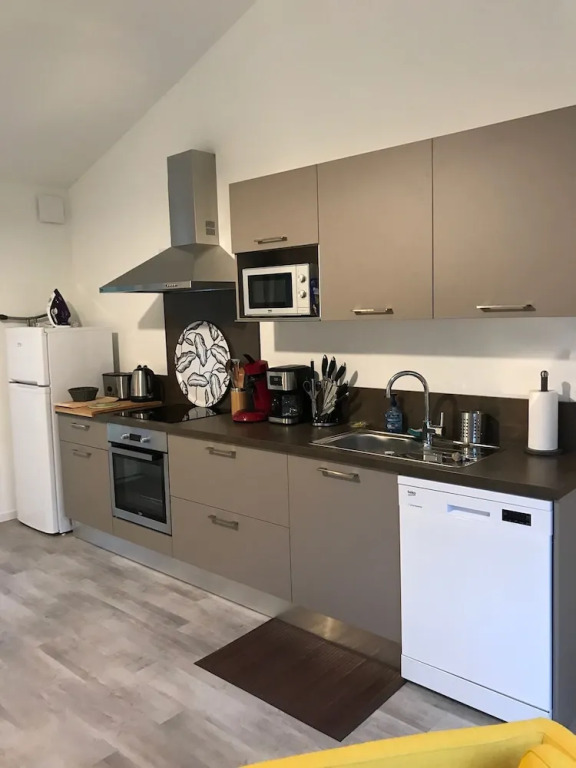 House With 2 Bedrooms in La Tremblade, With Pool Access, Enclosed Gard
