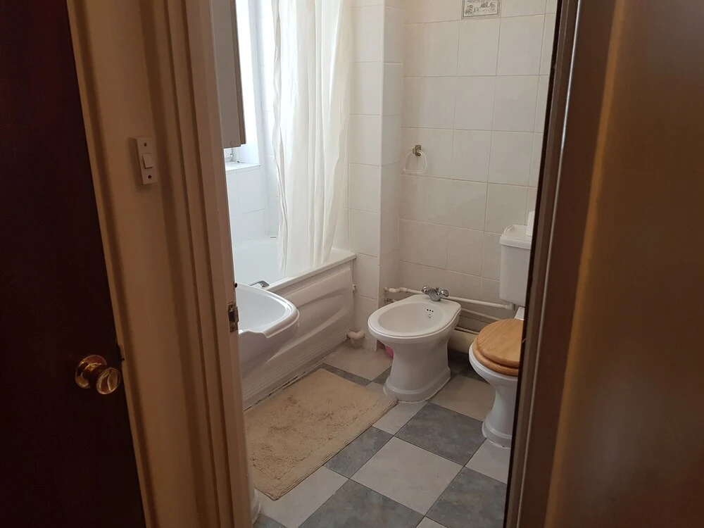 SS Property Hub - London Family Apartment