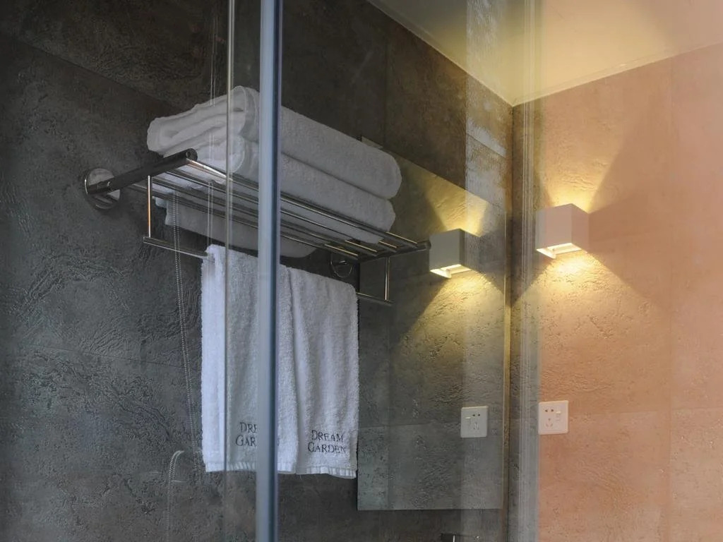 Coloroom Hotel