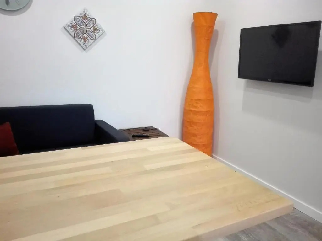 Lisbon Beach Apartments 8