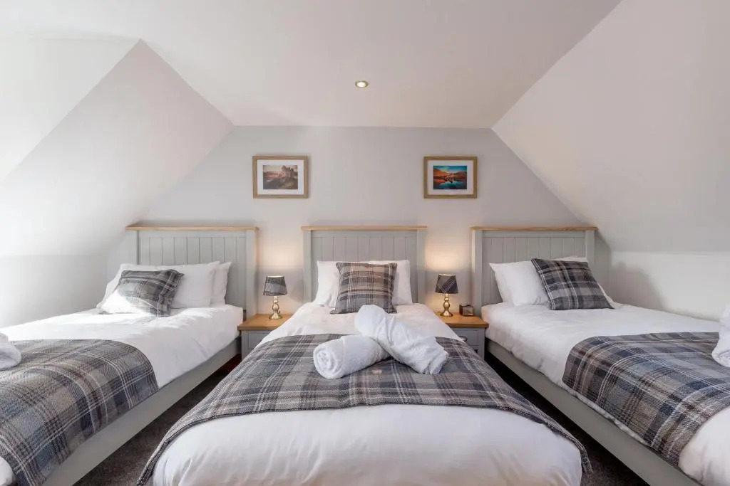 The Steadings - by StayDunfermline