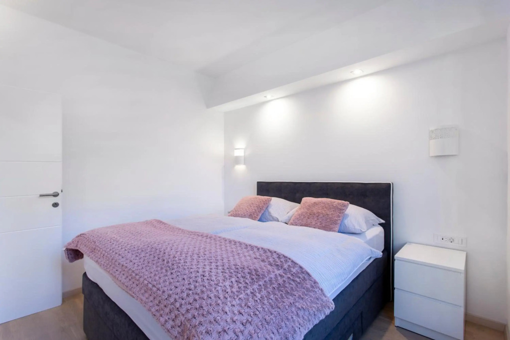 Urban Style Apartments by Loft