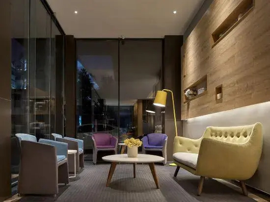 Orange Boutique Hotel Xinyang