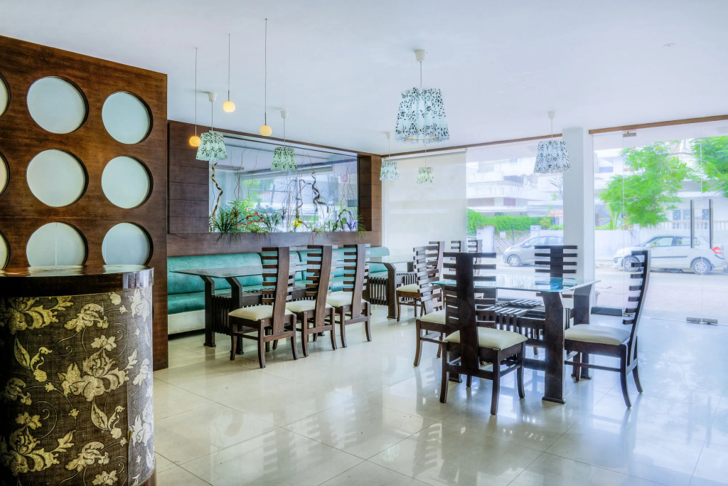 Hotel Corporate Inn