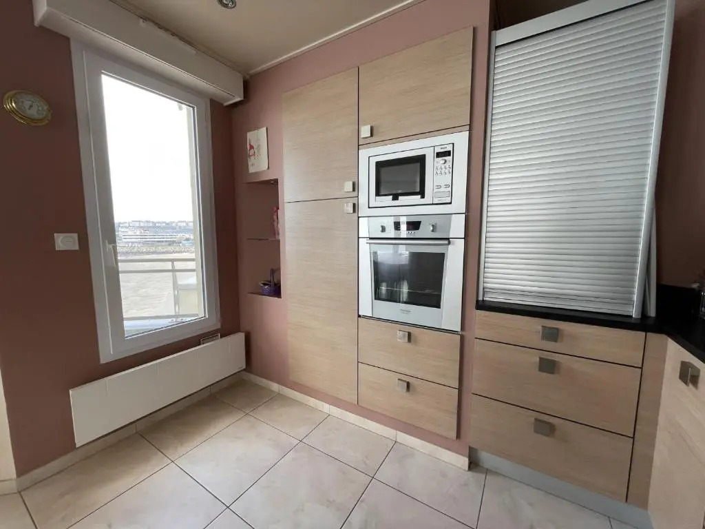 Appartement Granville, 3 Pièces, 4 Personnes - Fr-1-361-161