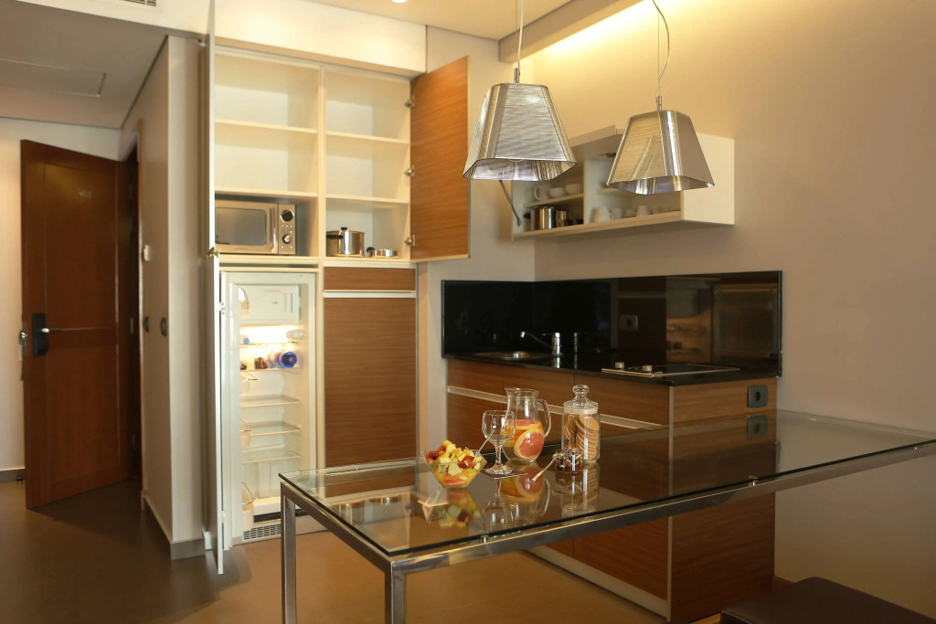 ParkTower Suites