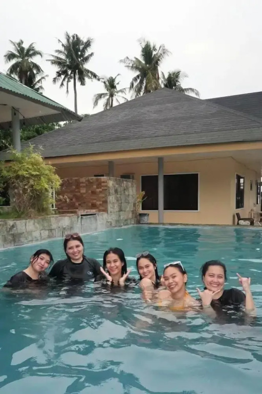 Jovillena Beach Resort Lobo Batangas