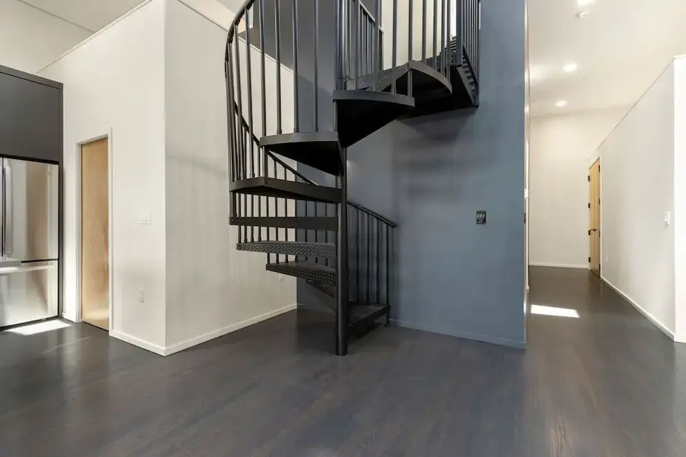 New! Modern Scandinavian Loft in Old Town Square
