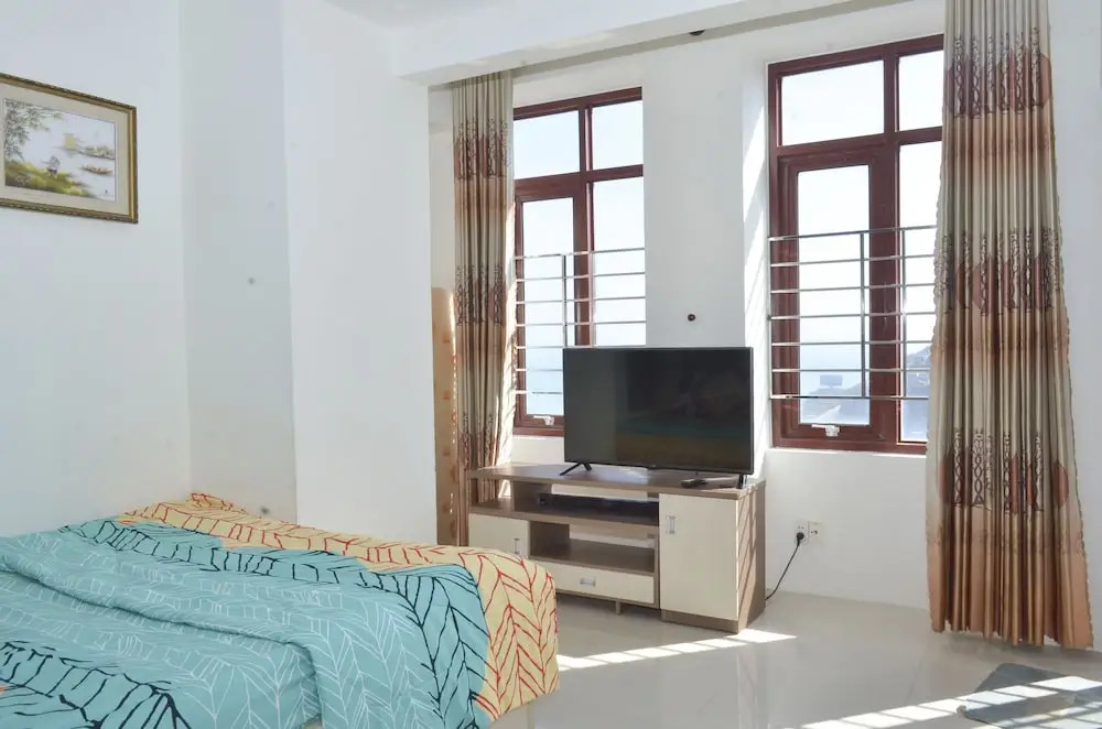 Anna Luxury