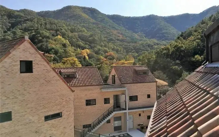 Wanju Madangi Sumokwon Pension