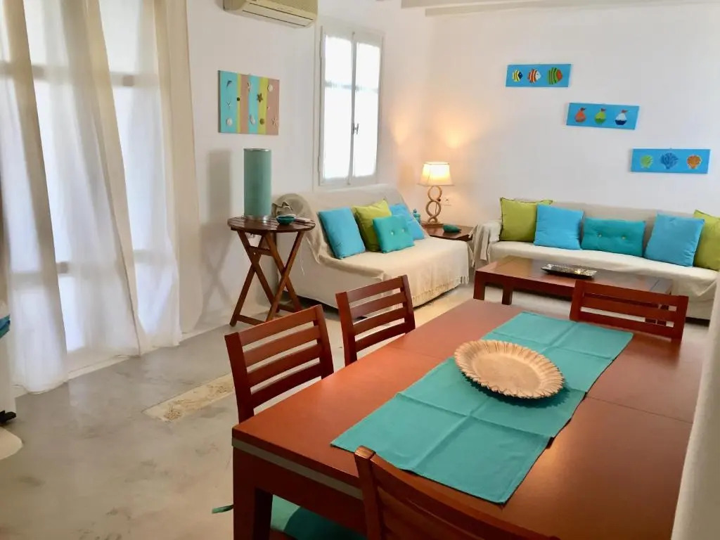 Anthos House