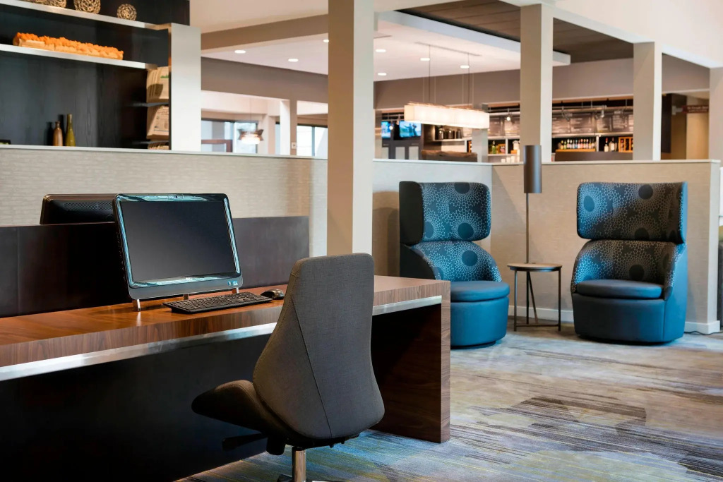 Courtyard by Marriott San Mateo Foster City