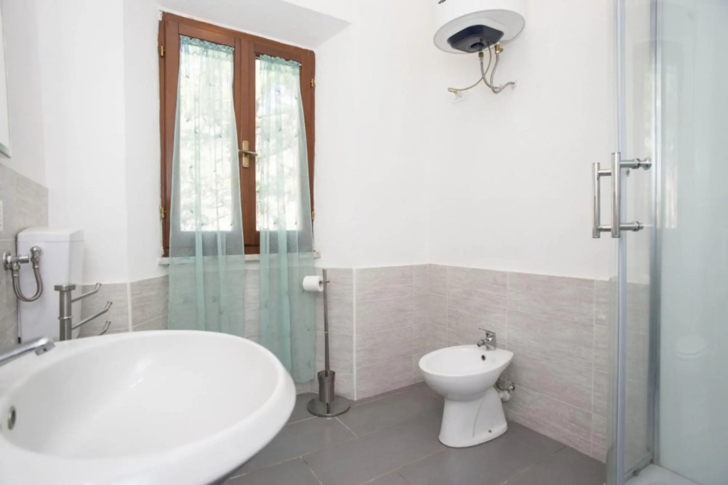 Valle Su Seccheto two-room a short distance from the beach-SULLA VALLE DI SECCHETO