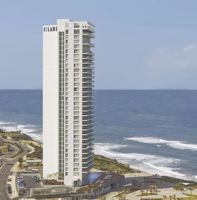 Island Luxurious Suites Hotel and Spa