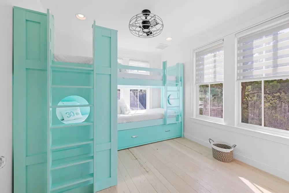 "sun Haven" In Watercolor Golf Cart Included! 4 Bedroom Home by RedAwning
