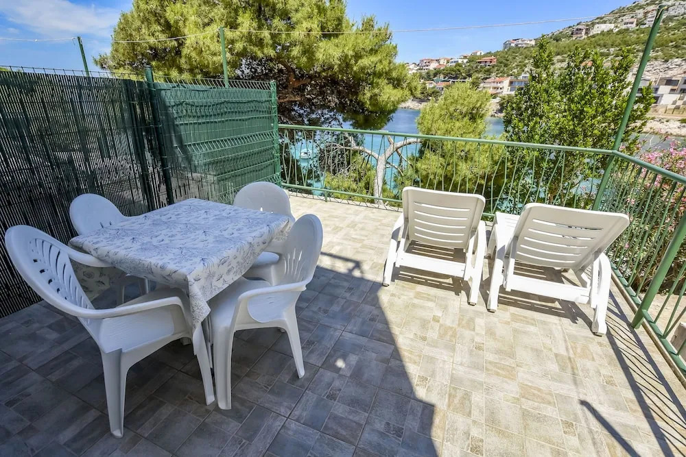 Studio Apartments Ivica