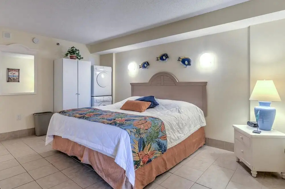 Atlantica I 401 Condo