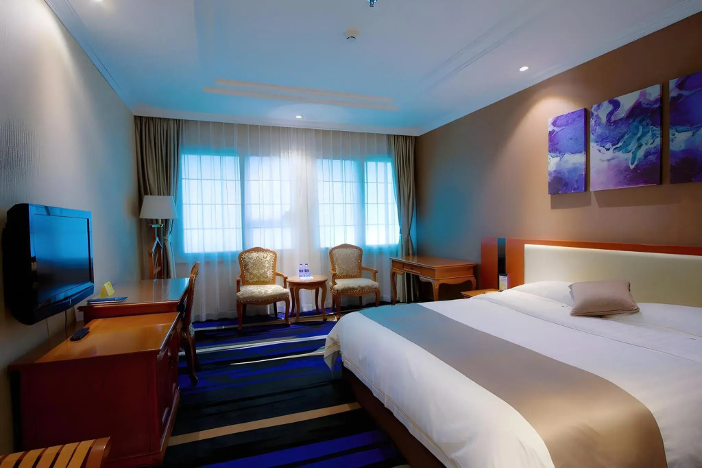 Shenzhen Kaili Hotel, Guomao Shopping Mall