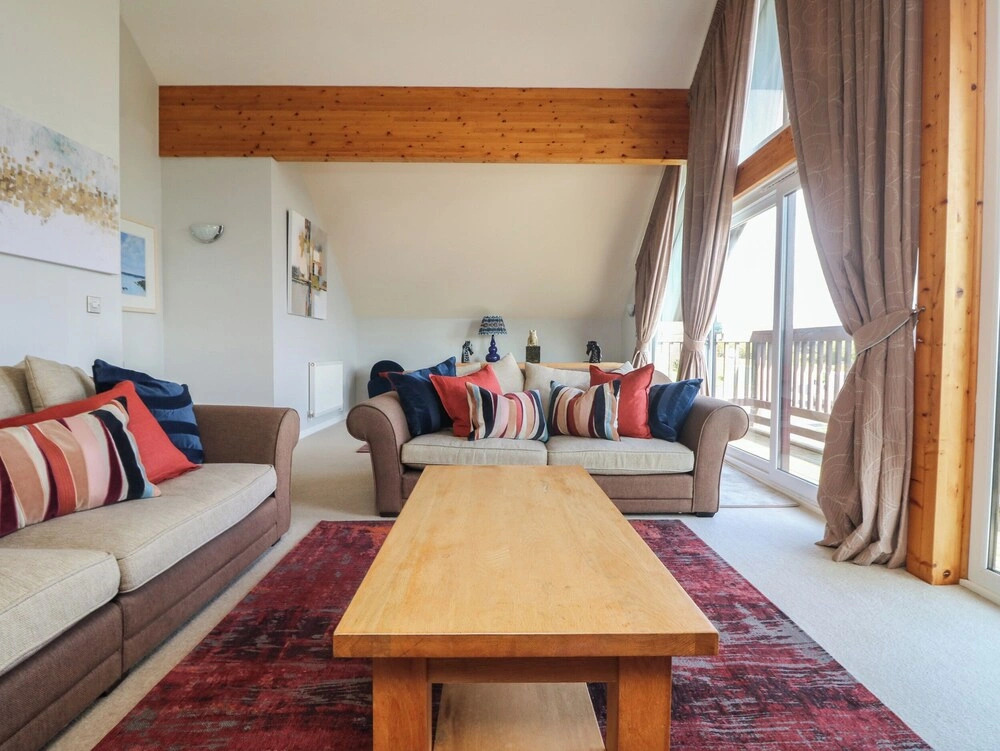 Lodge Sixty Six