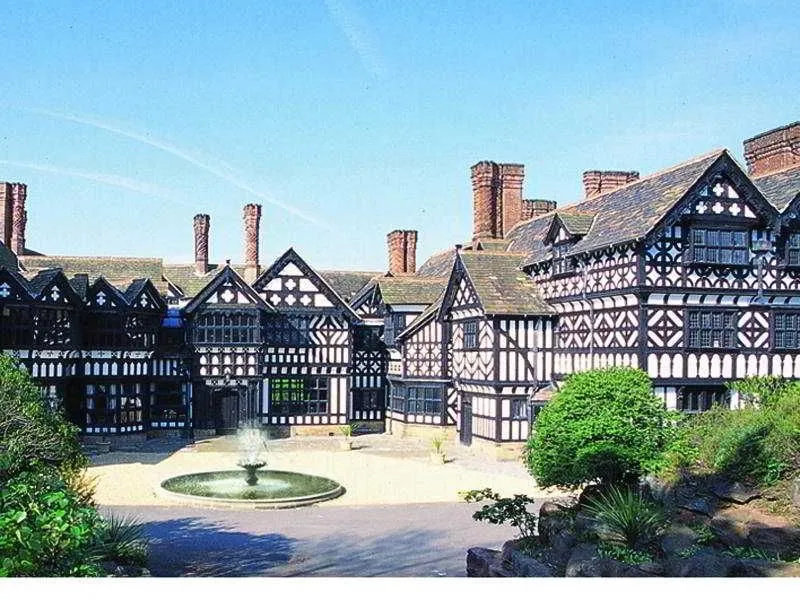 Hillbark Hotel