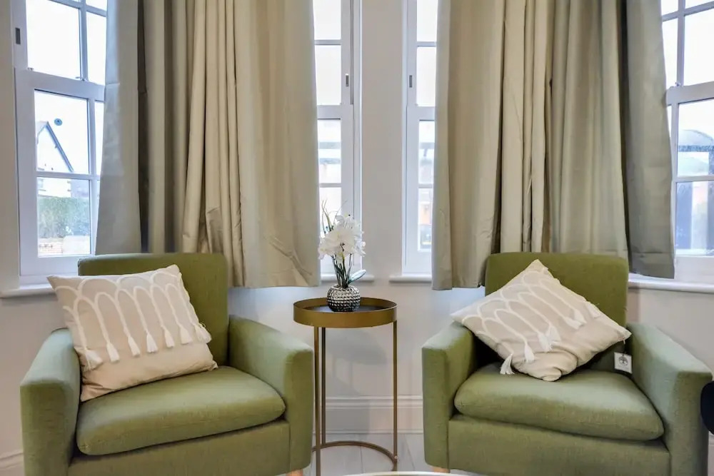 Cosy Wigan Apartment With Sunny Views