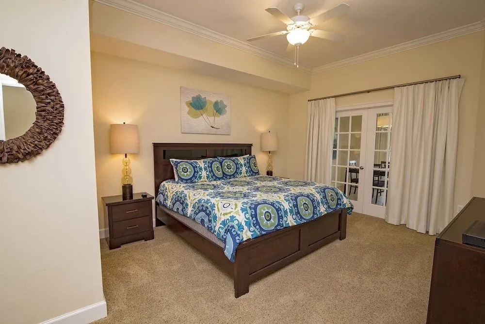 Phoenix West II 2807 3 Bedrooms 4 Bathrooms Condo