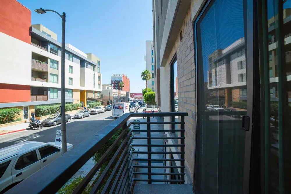 Hollywood Boulevard Extended Stay