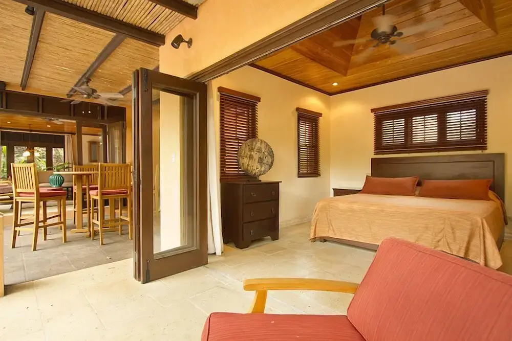 Jet Luxury at Langosta BeachResortVillas
