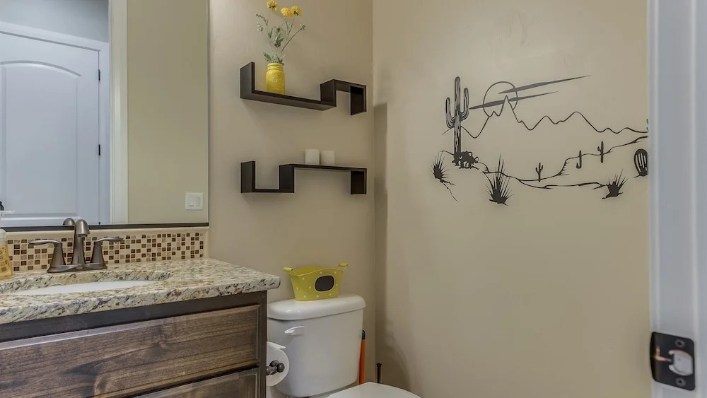 Desert Canyon Paradise 4 Bedroom Apts by Redawning