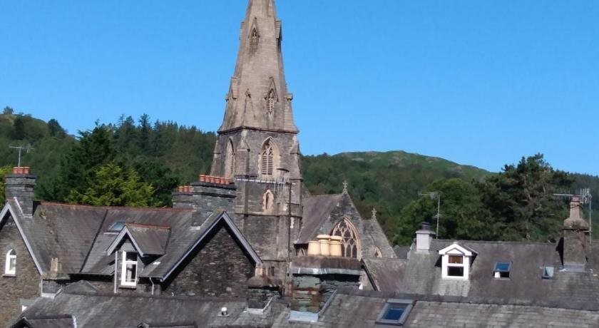 The Lakes B&B
