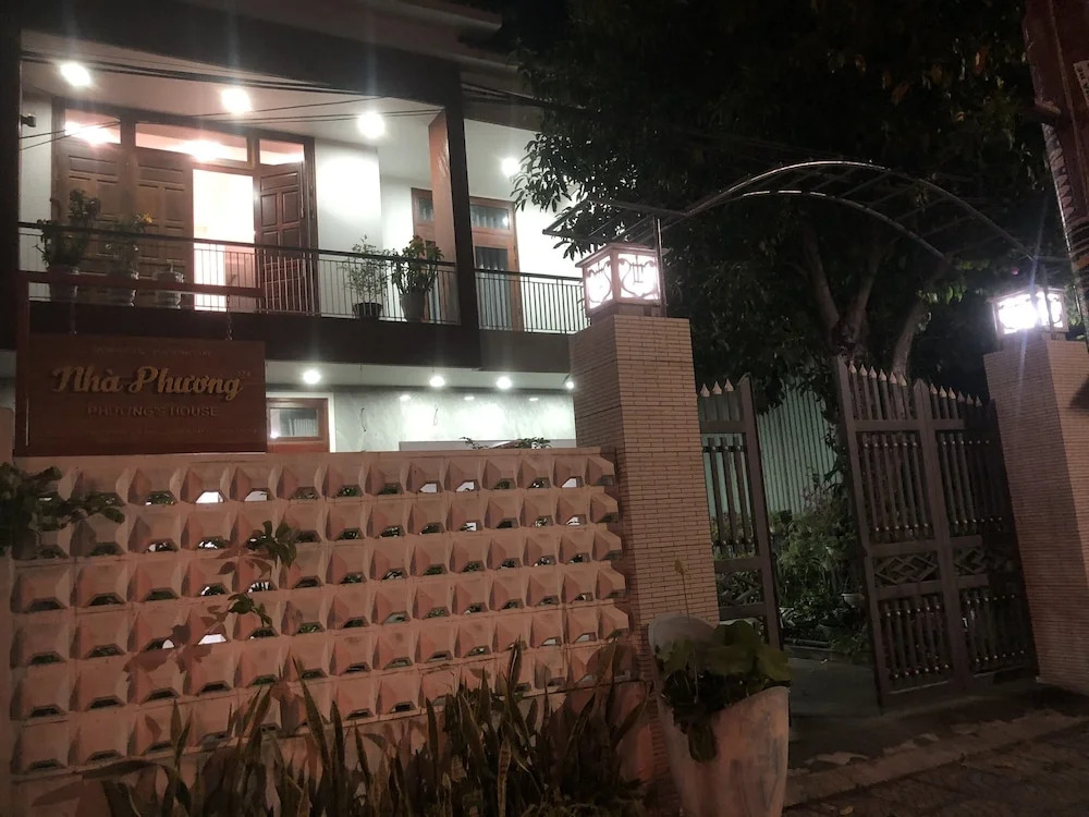 Phương's house