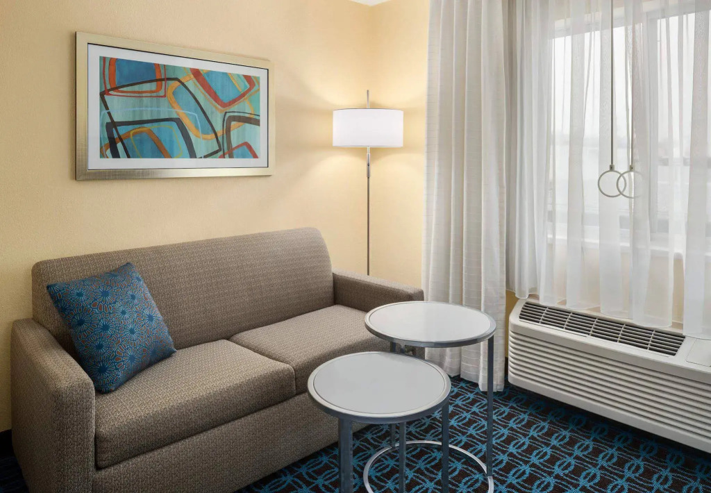 Fairfield Inn & Suites Lima