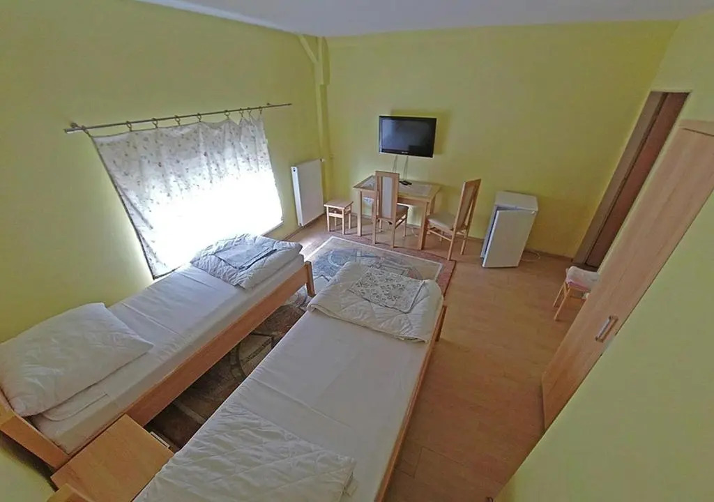 Hostel "Na Bocianowie"