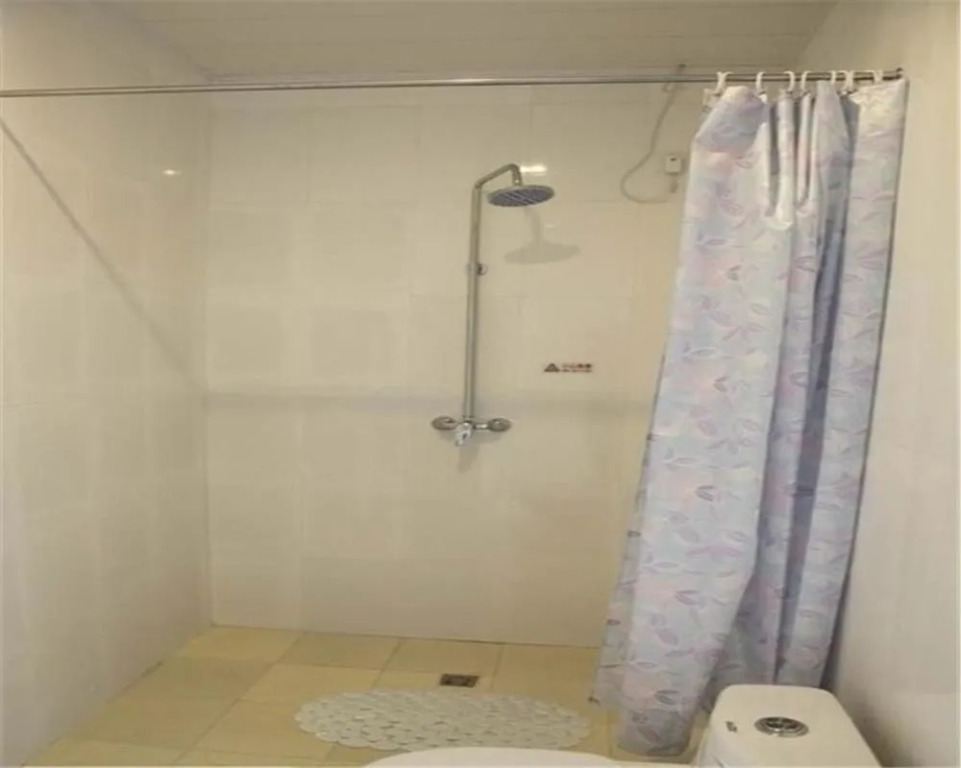 XinHai Hotel
