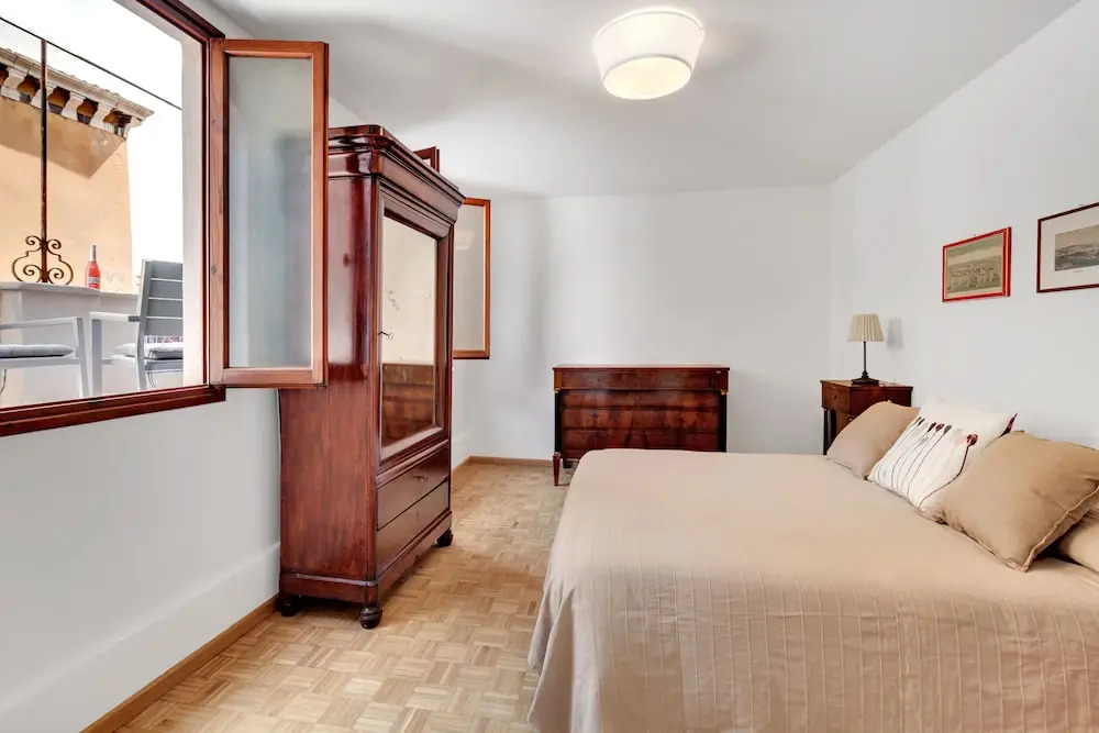 Santo Stefano Accademia Apartment Venice
